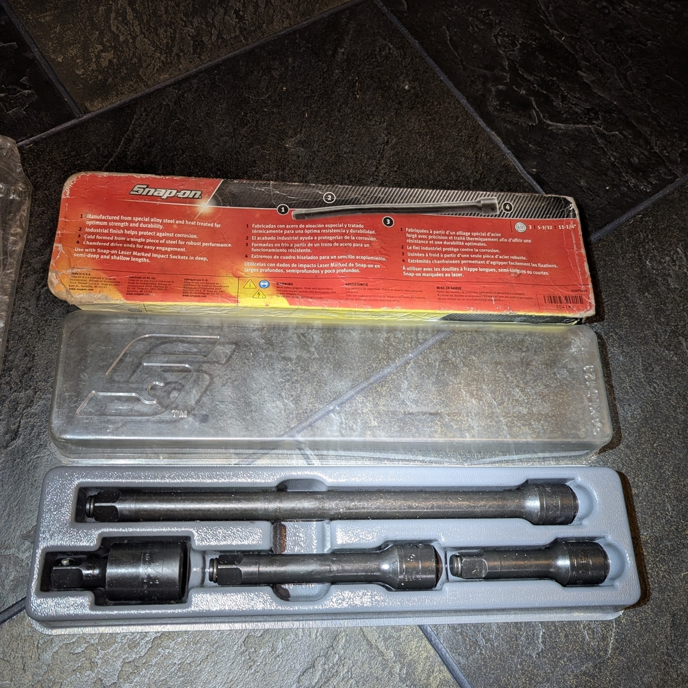 Snap-on Black Impact Extension and Adapter Set